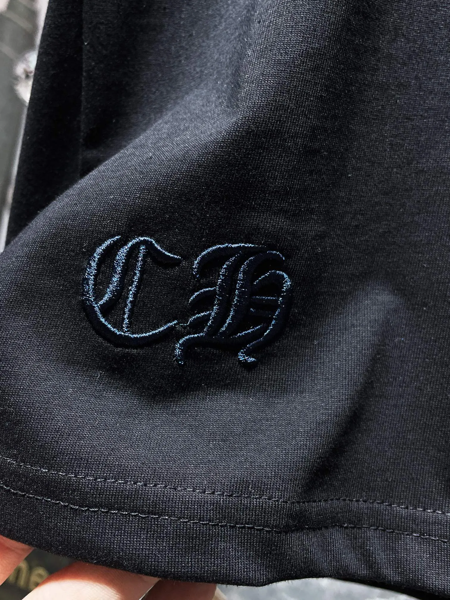 P174 New Chrome Hearts 25ss for summer. High-weight, environmentally friendly and high-quality top-quality fabric. 260g~270g. Embroidered colorful classic cross horseshoe short sleeves. Counter synchronization. Re-engraved version 1:1. Recommended colors: black, white, orange, blue. Size: S, M, L, XL.